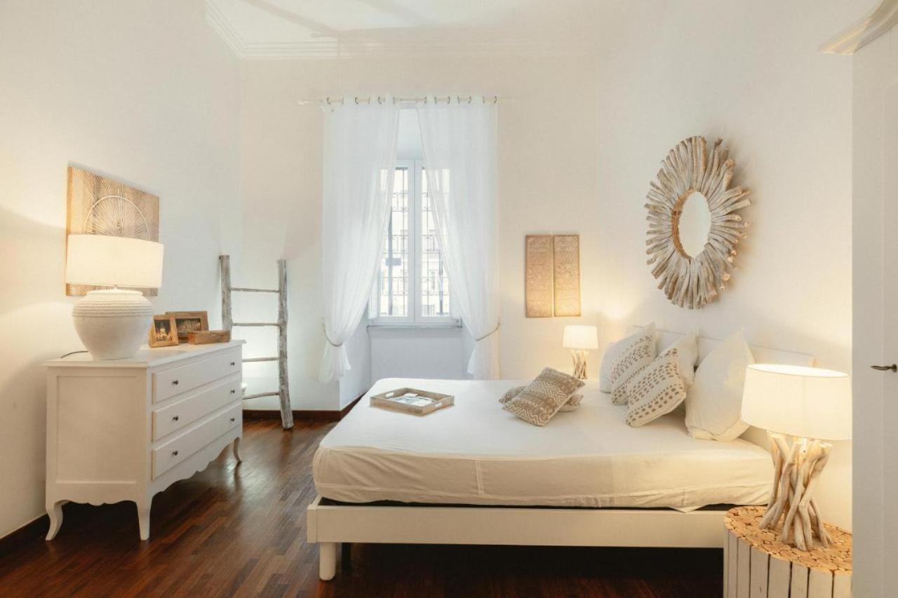 Via Frattina Love Apartment Рим Екстер'єр фото